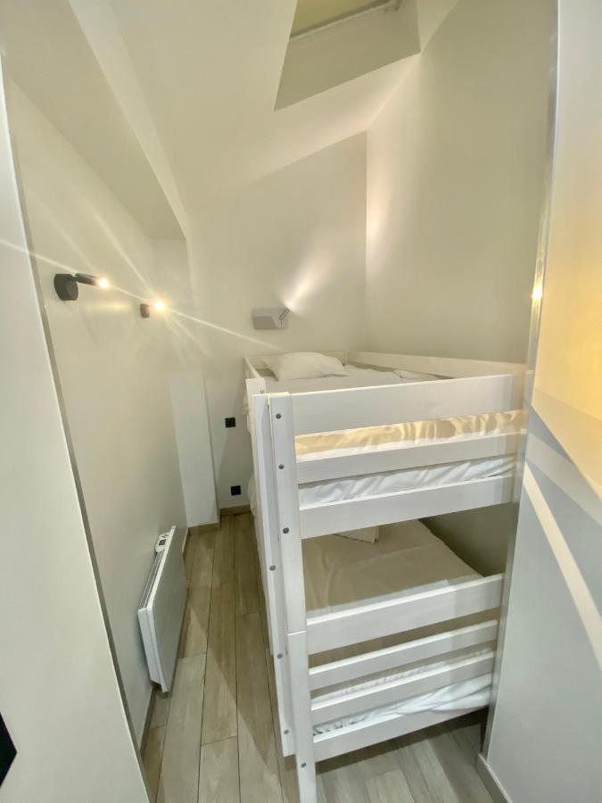 Appartement Republique Parijs Buitenkant foto