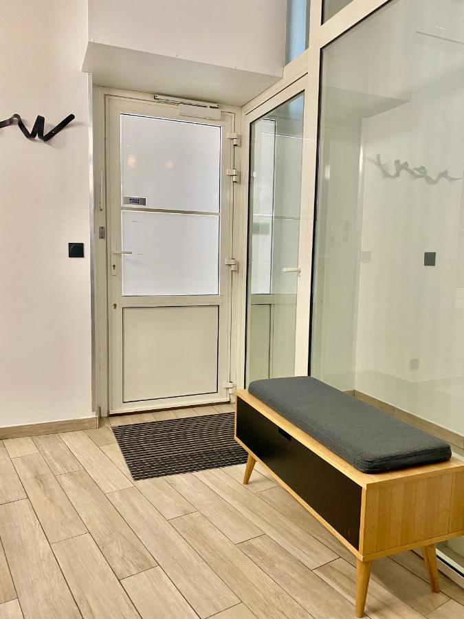 Appartement Republique Parijs Buitenkant foto